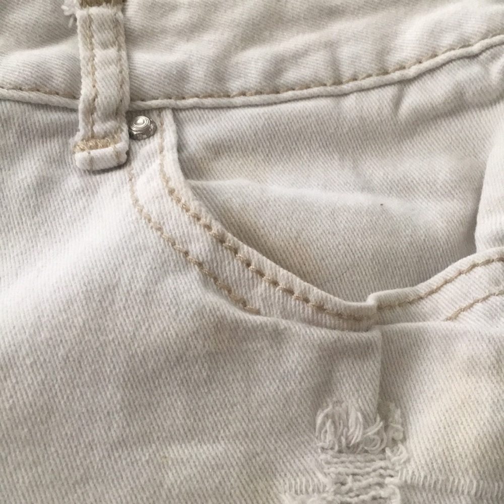 White Ripped Shorts - Picture 3 of 3